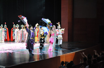 中國經典舞劇《絲路花雨》驚艷第二屆海南省藝術節(jié)