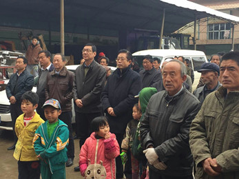 甘肅省演藝集團(tuán)深入清水縣雙聯(lián)點(diǎn)開展雙聯(lián)慰問工作