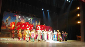 “2015舞臺(tái)精品惠百姓”演出年京劇演出季京劇《絲路花雨》在黃河劇院演出