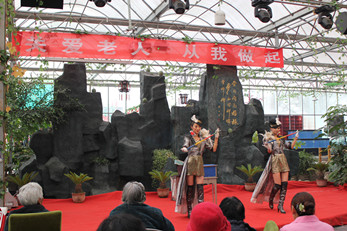 甘肅省曲藝團(tuán)走進(jìn)陽光老年公寓慰問演出