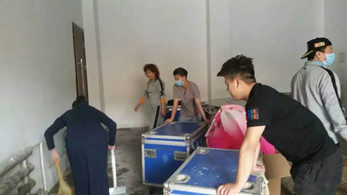 省雜技團(tuán)開展“勞動(dòng)最光榮”系列活動(dòng)