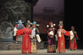 甘肅省隴劇院“舞臺精品惠百姓”11月演出季拉開帷幕