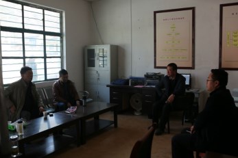 雙聯(lián)回頭看 再次赴李店 座談?dòng)肿咴L 真心把事辦——甘肅秦腔藝術(shù)劇院深入推進(jìn)雙聯(lián)行動(dòng)“大走訪、回頭看”工作