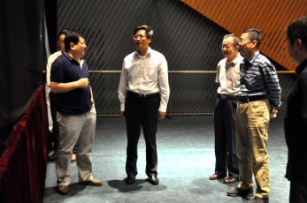 金秋迎暖陽——甘肅演藝集團(tuán)黨委書記、董事長陳其銀蒞臨省歌舞劇院調(diào)研考察