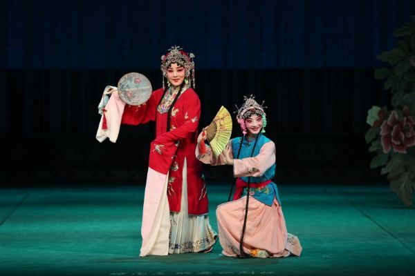 甘肅省紀念改革開放40周年——元旦惠民演出火爆異常