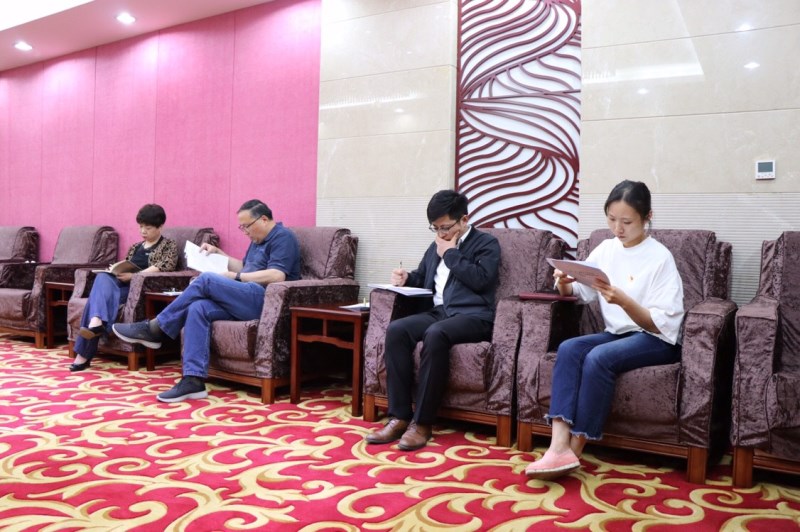 甘肅省演出公司黨支部召開“不忘初心、牢記使命”主題教育動(dòng)員部署會(huì)