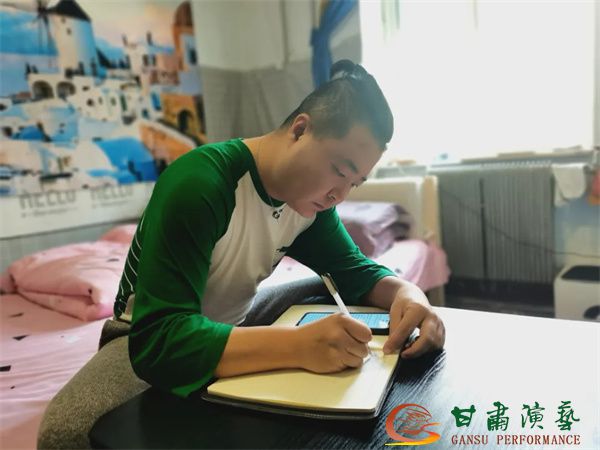 202111191637314412905302.jpg 640.webp (4).jpg