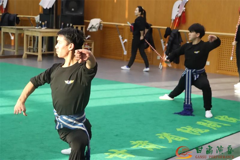 202201071641544462627274.jpg 640.webp (3).jpg