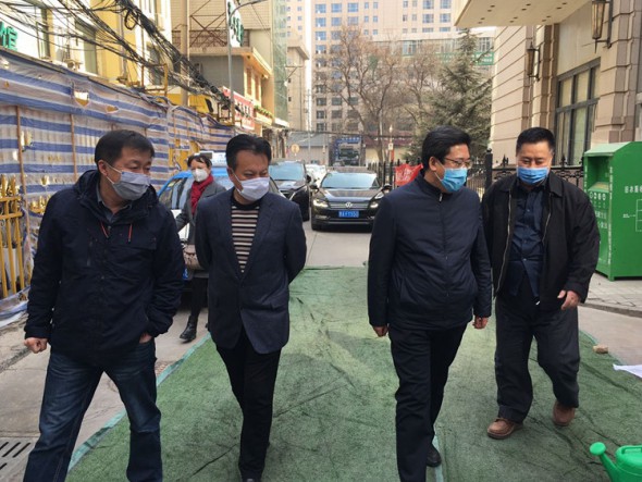 甘肅演藝集團(tuán)黨委書記、董事長(zhǎng)陳其銀一行調(diào)研指導(dǎo)集團(tuán)直屬各單位疫情防控與復(fù)工復(fù)產(chǎn)工作