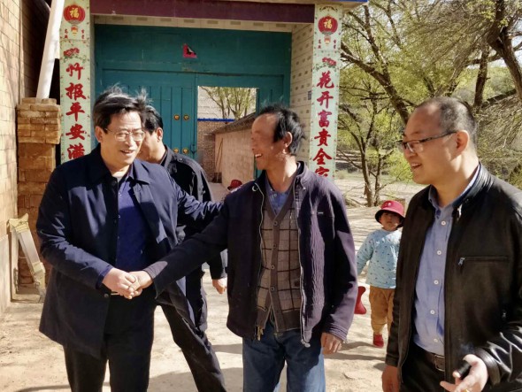 甘肅演藝集團(tuán)赴環(huán)縣車道鄉(xiāng)三角城村開展精準(zhǔn)扶貧工作