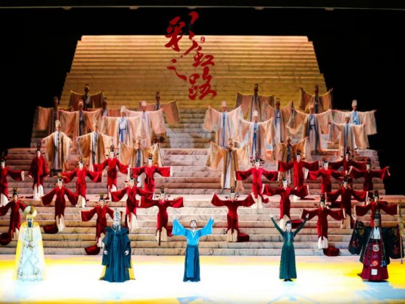 彩虹綻放，驚艷申城——舞劇《彩虹之路》在滬角逐“荷花獎(jiǎng)”