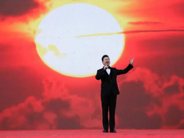 喜逢盛世迎新春　歡歌樂(lè)舞過(guò)大年——甘肅演藝集團(tuán)歌舞劇院“我們的中國(guó)夢(mèng)”文化進(jìn)萬(wàn)家迎新春文藝演出在黃河之濱精彩演繹