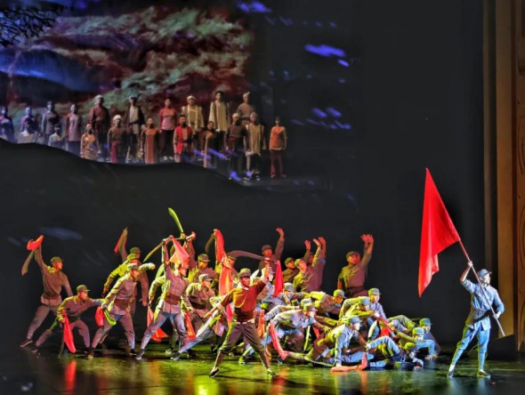 甘肅省慶祝中國共產(chǎn)黨成立100周年文藝演出《致敬百年》在蘭隆重舉行！