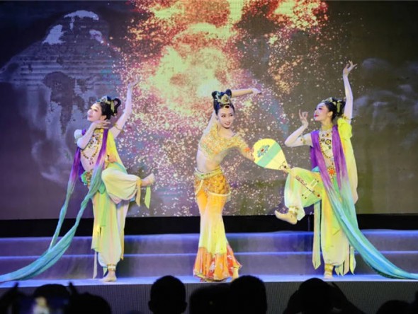 跨越千年時(shí)光　只為與你相約——主題樂(lè)舞《相約千年》舞動(dòng)黃河之濱藝術(shù)節(jié)