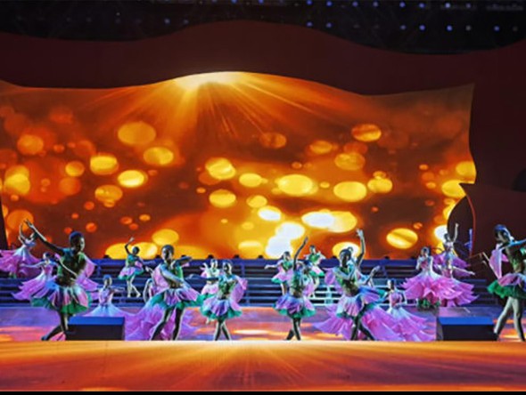 甘肅演藝集團舞美中心助力共青團甘肅省委慶祝中國共產主義青年團成立100周年“青春心向黨 奮進新時代”文藝匯演活動?