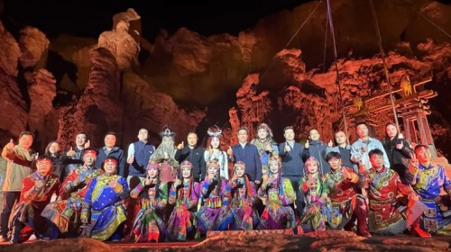 陳其銀一行調(diào)研文旅演出項目《阿蘭拉格達》